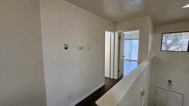 Building Photo - Martha Street NE-2208