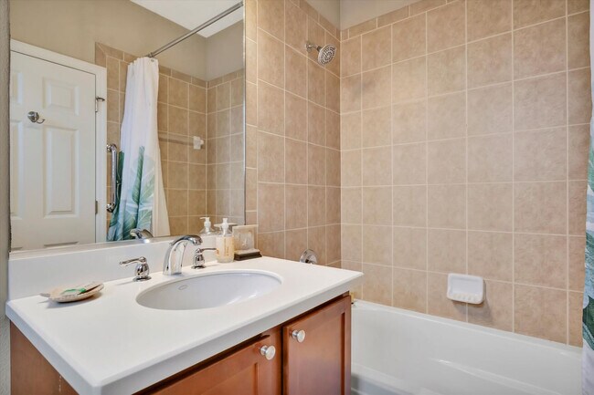 Building Photo - 3216 Mangrove Point Dr