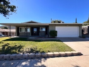 Building Photo - San Carlos Newly Remodeled 4 Bedroom Single Family Home