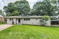 Building Photo - 8490 Meadowbrook Dr
