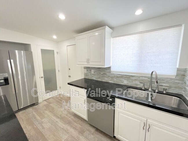 Building Photo - 73165 Tumbleweed Ln
