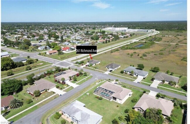 Building Photo - 261 Richmond Ave S