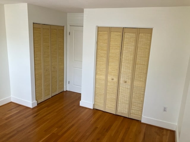 two closets in master bedroom - 1326 Emerald St NE