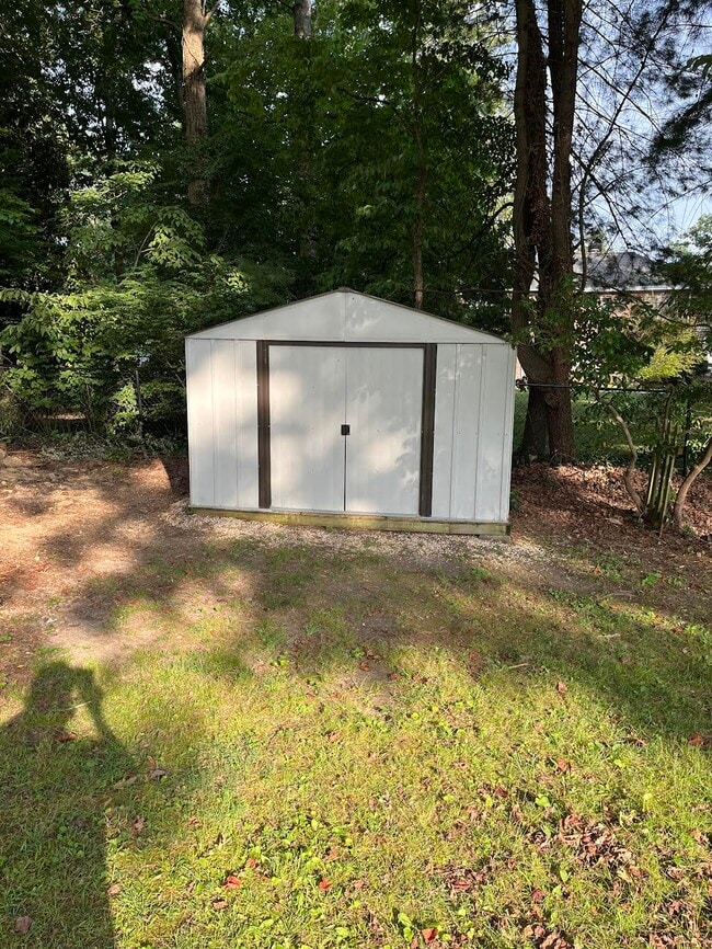 Building Photo - 1514 Greenville Hwy