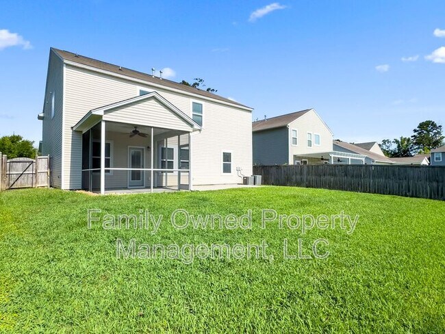 Building Photo - 1834 Chickasaw Drive