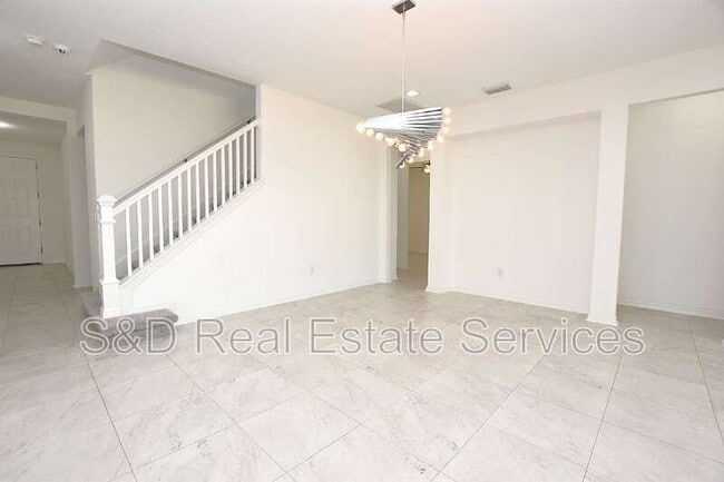 Building Photo - 3953 Aquilla Dr