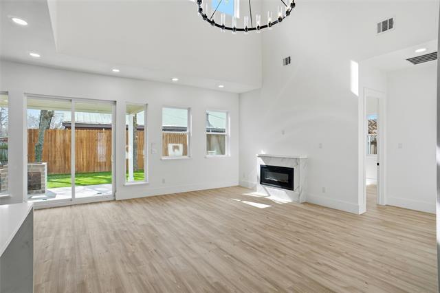 Building Photo - 118 Willow Ln