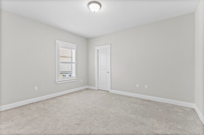 Building Photo - 3779 Stafford Blvd
