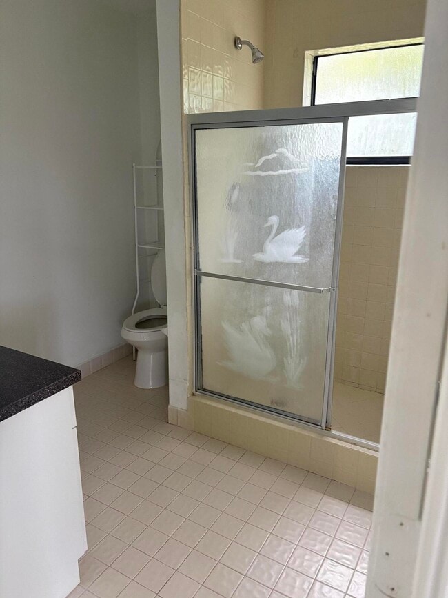 Building Photo - 6269 Woodbury Rd