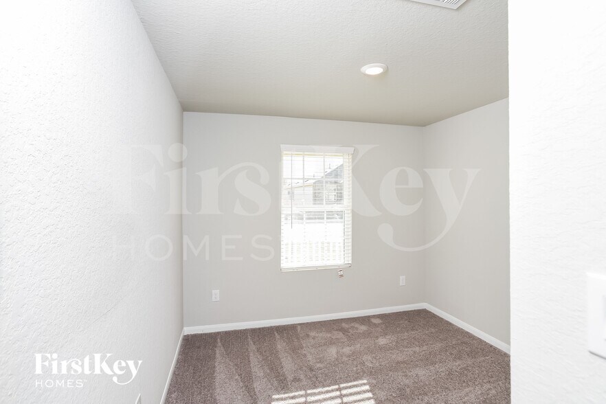 Building Photo - 1851 Morse Way