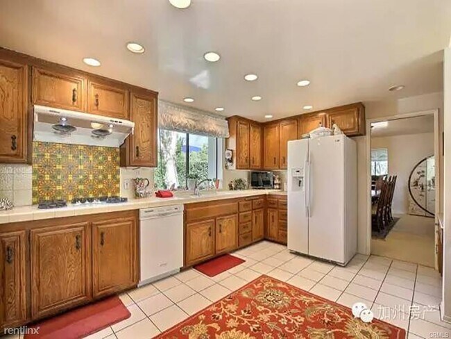 Building Photo - 4 br, 4 bath House - 605 Sierra Madre Blvd