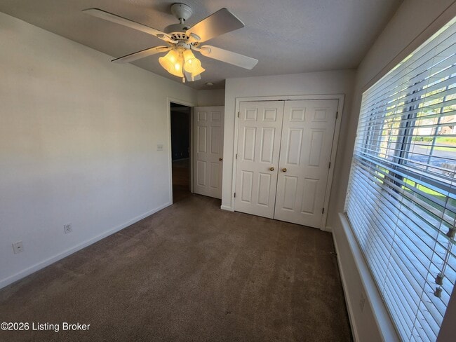 Building Photo - 10828 Glenway Pl