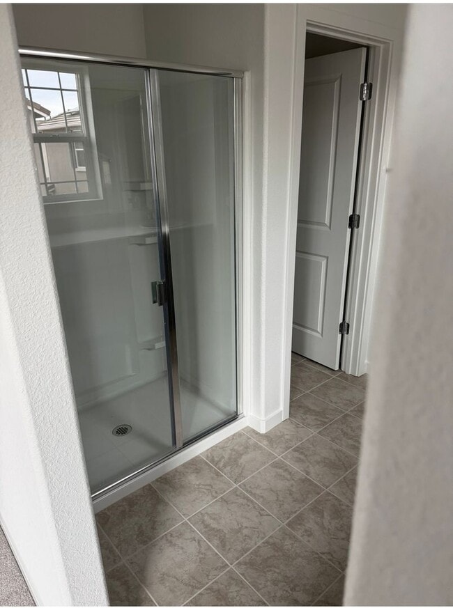 Building Photo - Brand-New 3 Bedroom Home in Elk Grove School District