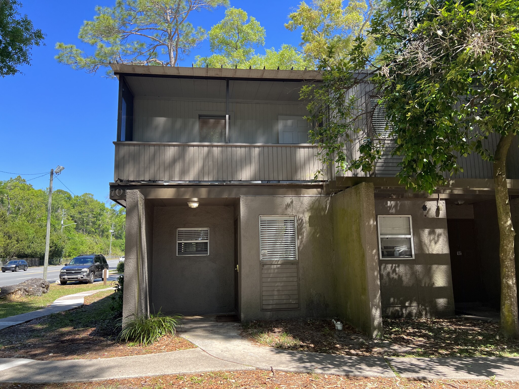 Building Photo - 701 SW 75th St