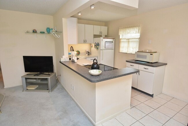 Building Photo - 1225 NW 21st St