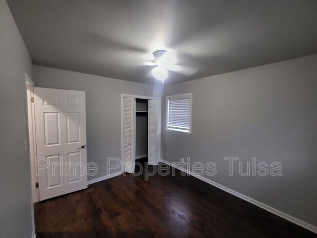 Building Photo - 1525 S 122nd E Ave