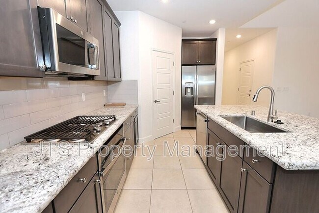 Building Photo - 3606 Nuestra Ave