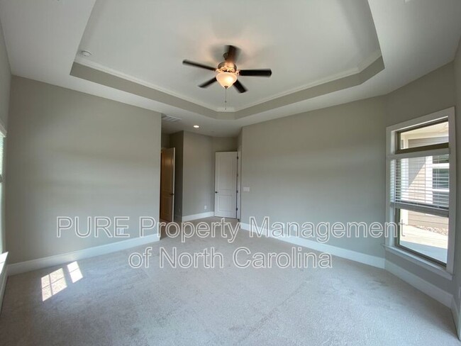 Building Photo - 9049 Treetop Wy NW
