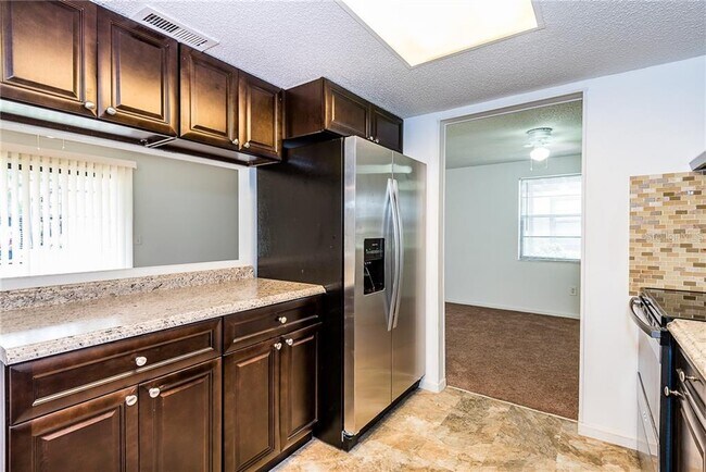 Building Photo - 4022 Beaver Ln