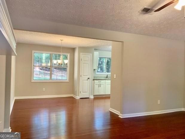 Building Photo - 2257 Turtle Club Dr NE