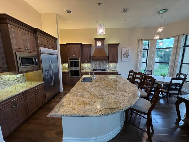 Building Photo - 16743 Picardy Way