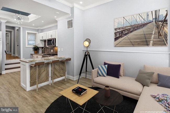 Building Photo - 2112 Eastern Ave