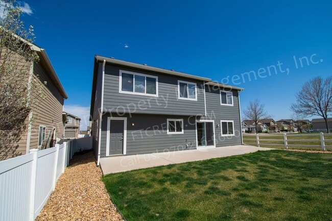 Building Photo - 2457 Marshfield Ln