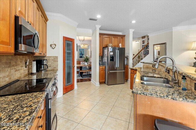 Building Photo - 1687 Majestic View Ln