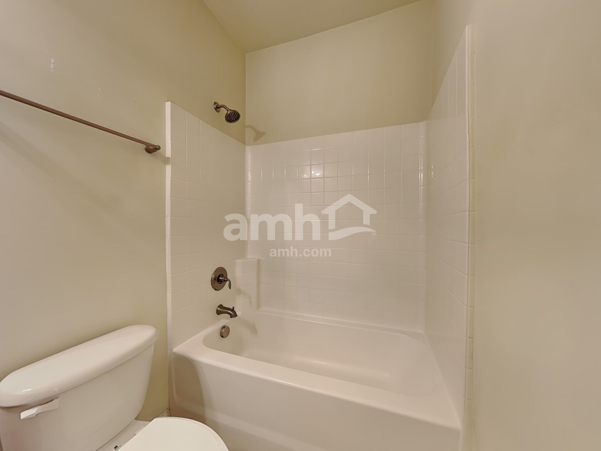 Building Photo - 101 Scottish Ave