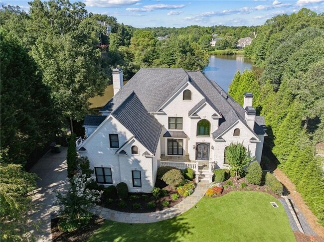 Building Photo - 675 Falls Lake Dr