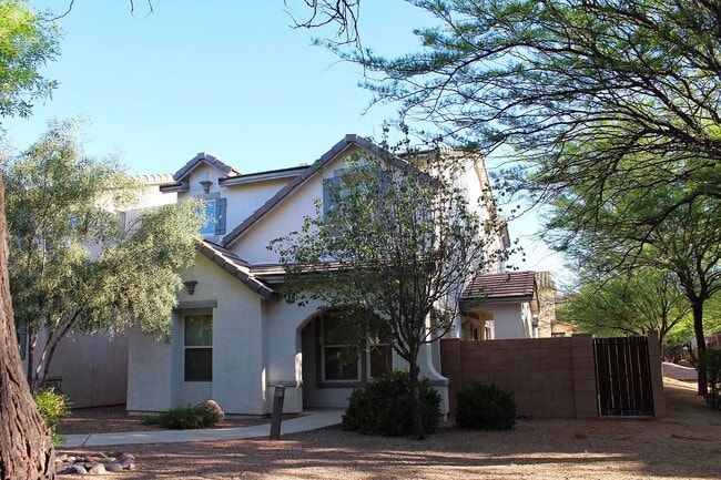 Primary Photo - 2748 N Neruda Ln