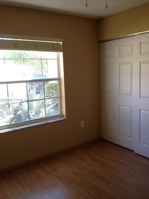 Building Photo - 4101 Sapphire Terrace