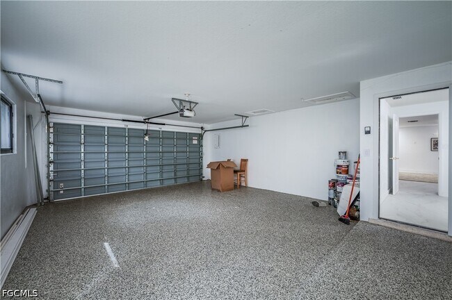 Building Photo - 618 Santa Margerita Ln