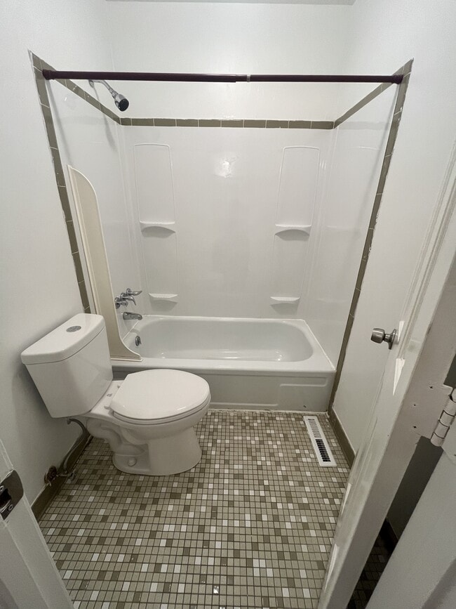 Building Photo - 14553 Old Courthouse Way