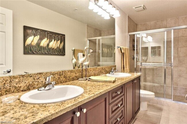 Building Photo - 8560 Violeta St
