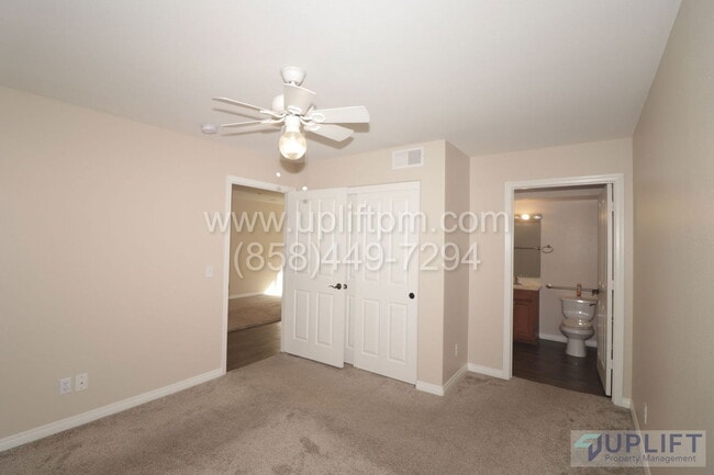 Building Photo - 115 6th St