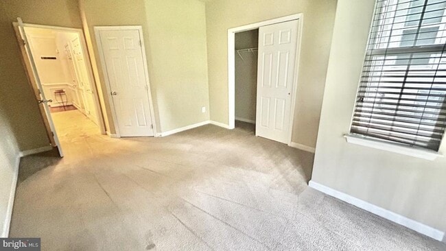 Building Photo - 3030 Chinkapin Oak Ln