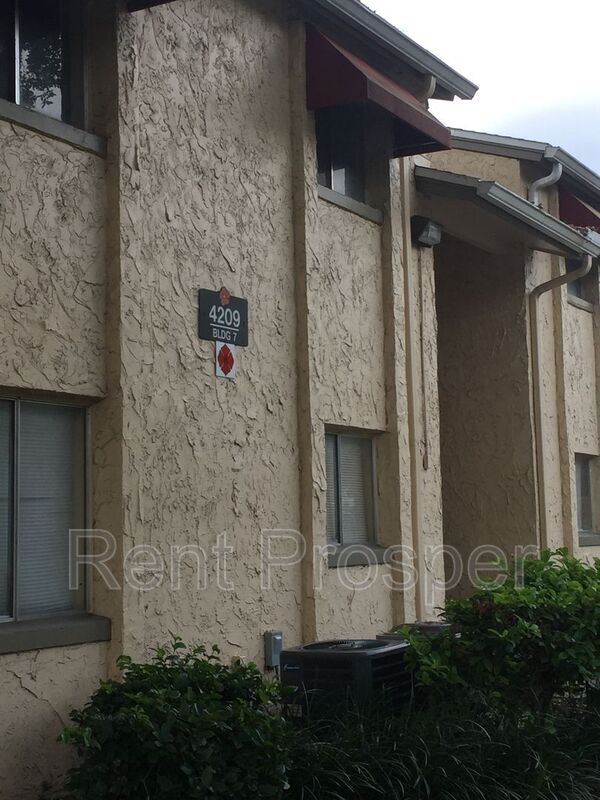 4209 S Semoran Blvd 4209 S Semoran Blvd Orlando FL 32822 Apartment