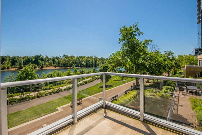 Balcony Southeast View - 836 S Curry St