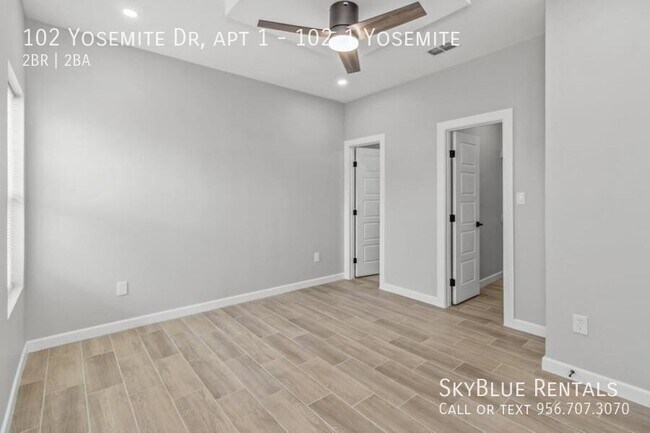 Building Photo - 102 Yosemite Dr