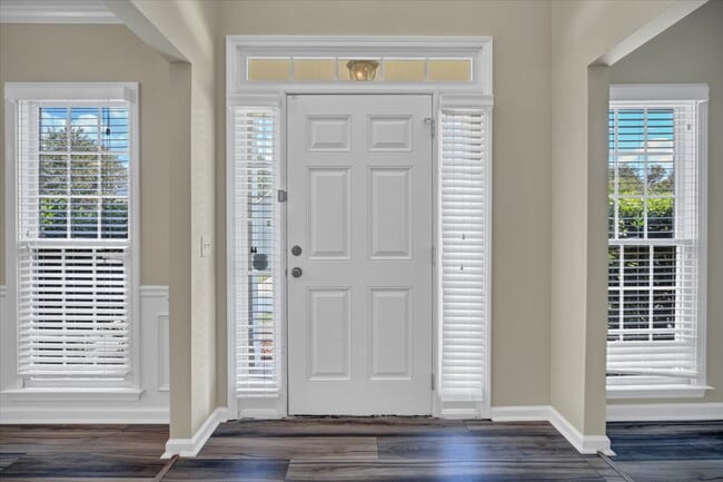 Building Photo - Move into this home and share in its appreciation with Acre.  See more at www dot acrehomes dot com