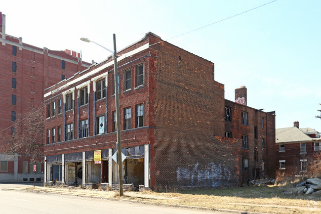 Building Photo - Tuxedo Apartments
