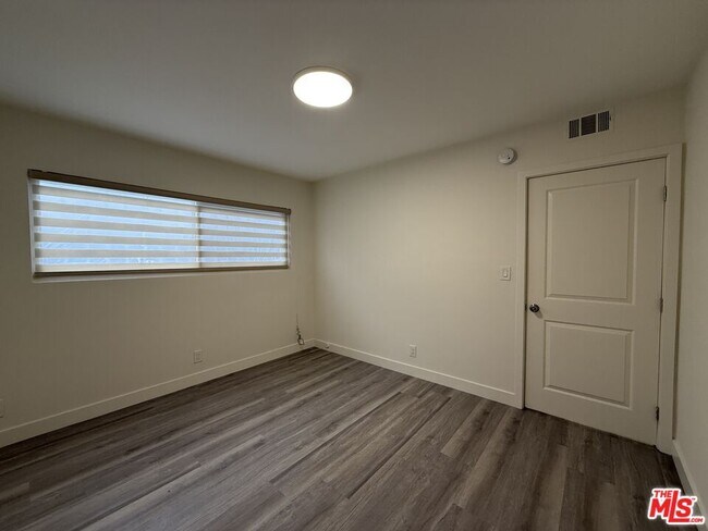 Building Photo - 1760 S Bentley Ave