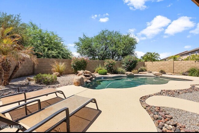 Building Photo - 11623 West Cocopah St
