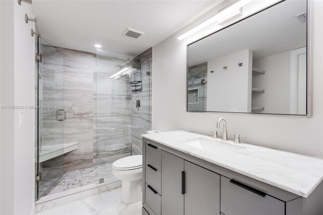 Building Photo - 1301 River Reach Dr