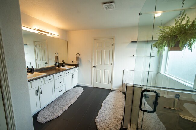 Building Photo - 2114 Reed Grass Way