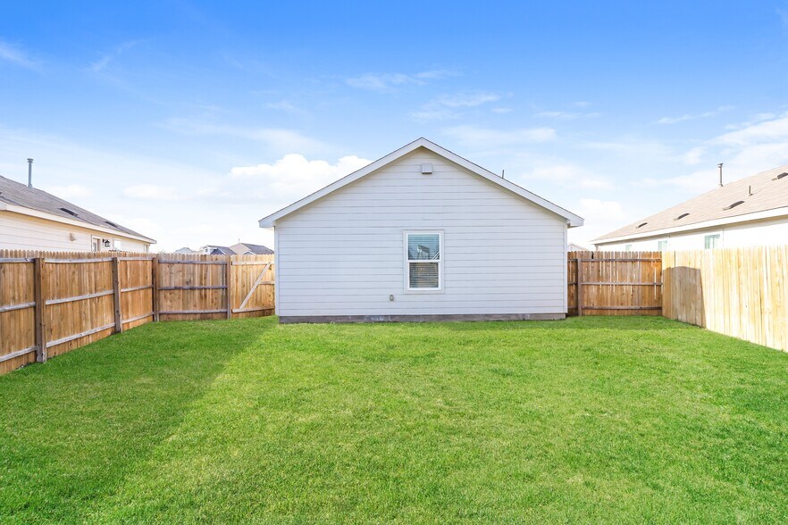 Building Photo - 359 Ambush Ridge