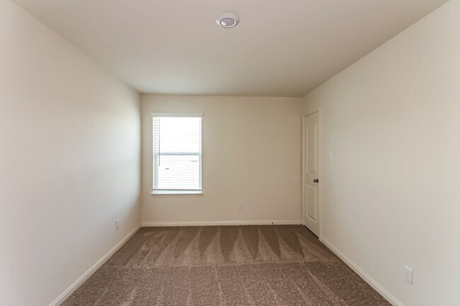 Building Photo - 26713 Frost Dr