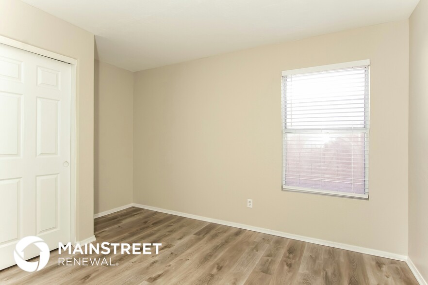 Building Photo - 7742 W McRae Way