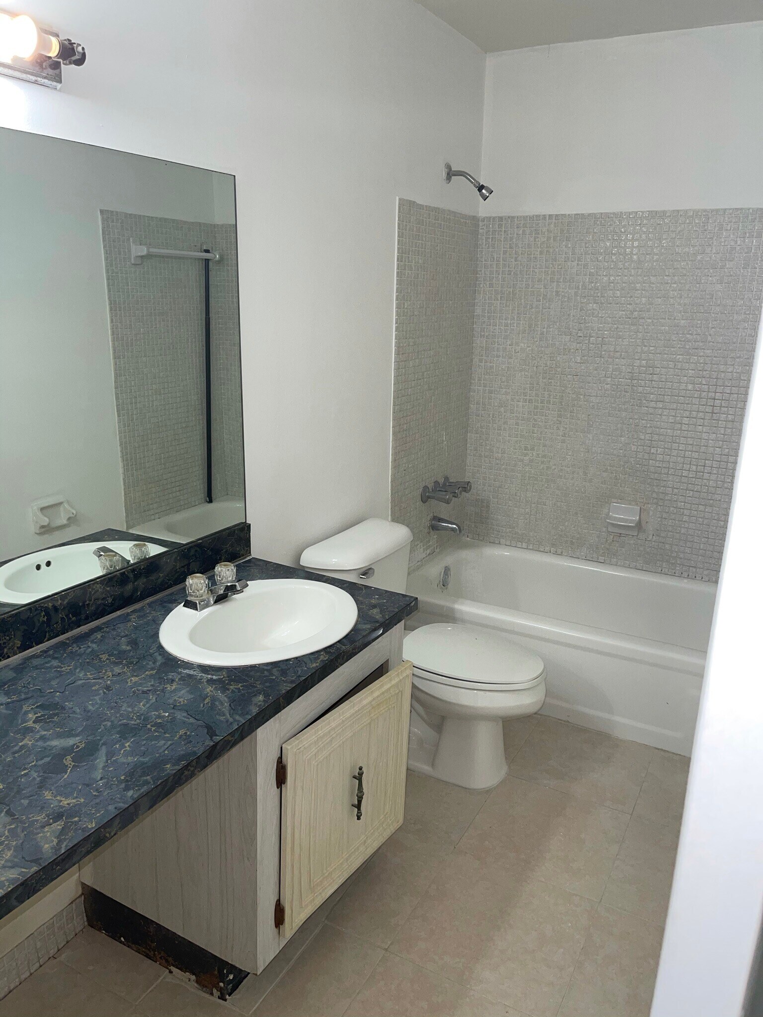 Building Photo - 5953 NW 25th Ct